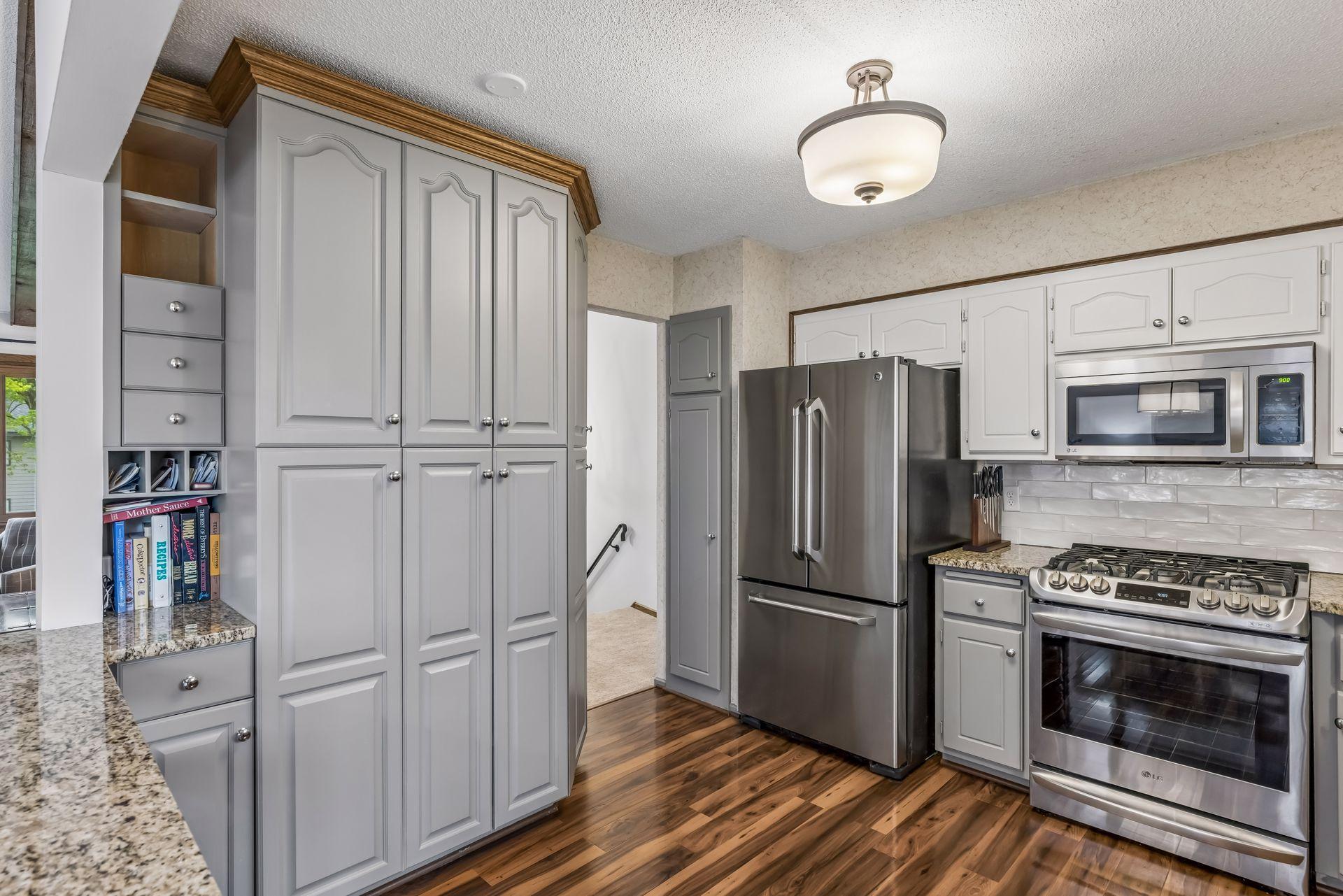 710 Clearbrook Lane