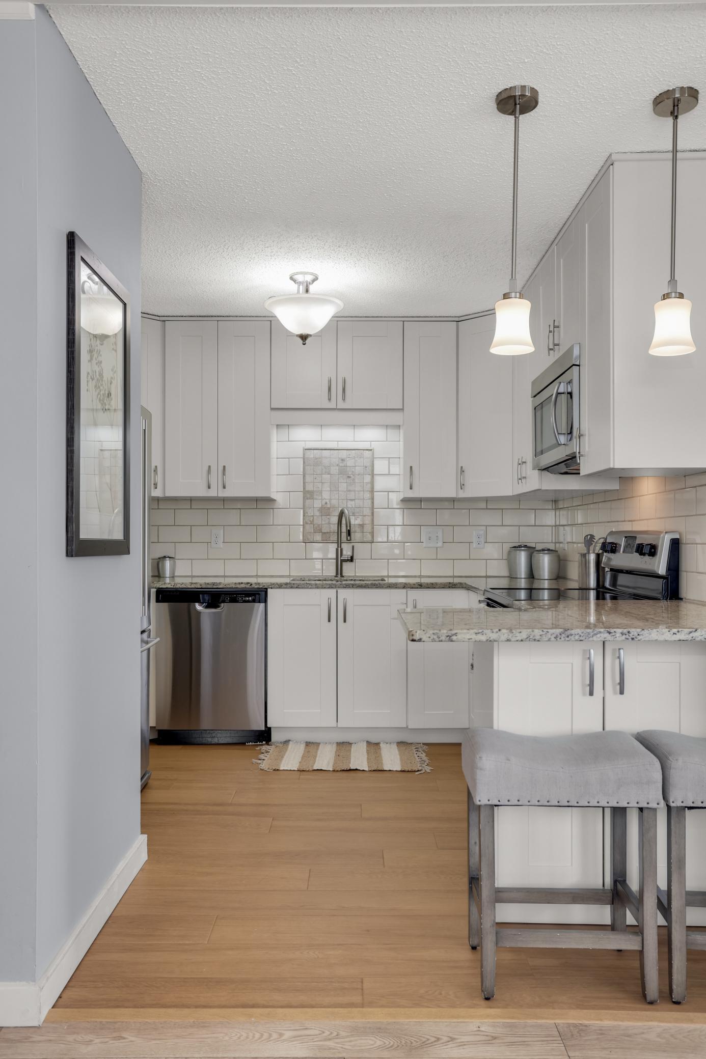 3012 Lake Shore Drive Unit: B