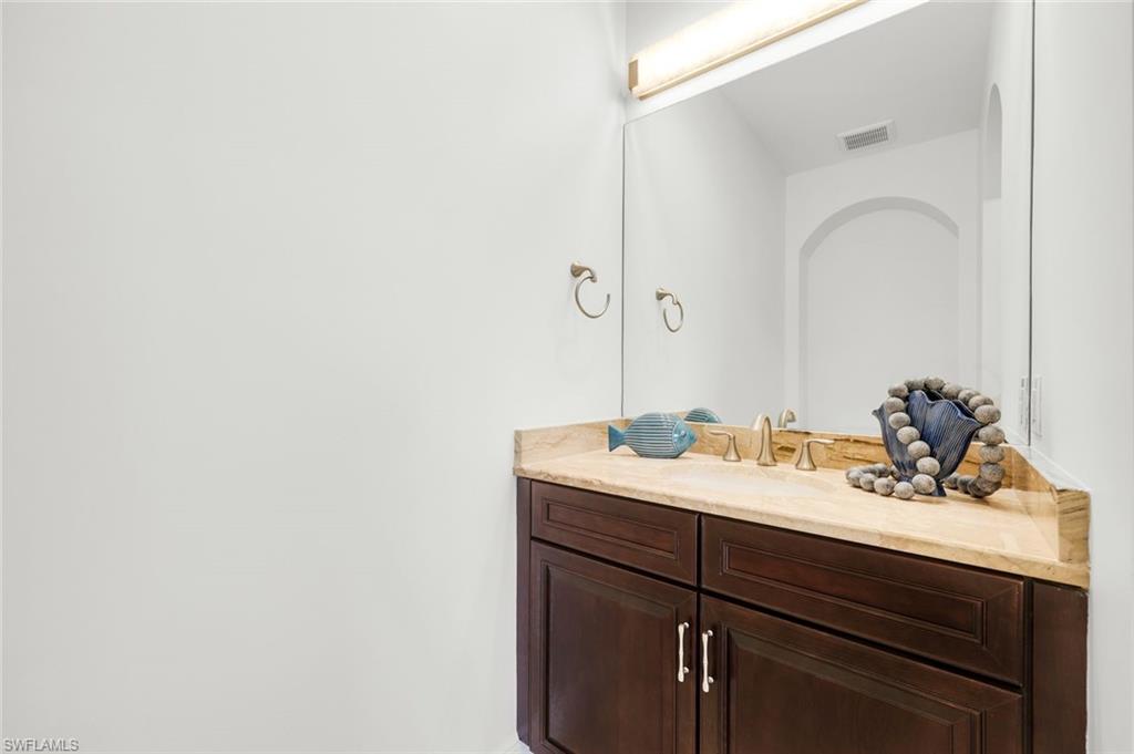 16452 Carrara WAY # 301