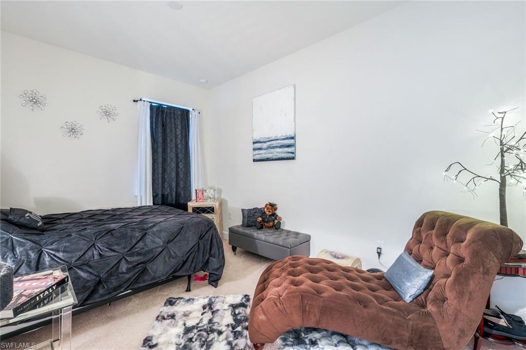 7659 Jacaranda LN
