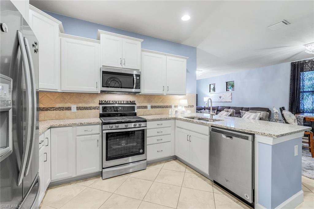 7659 Jacaranda LN