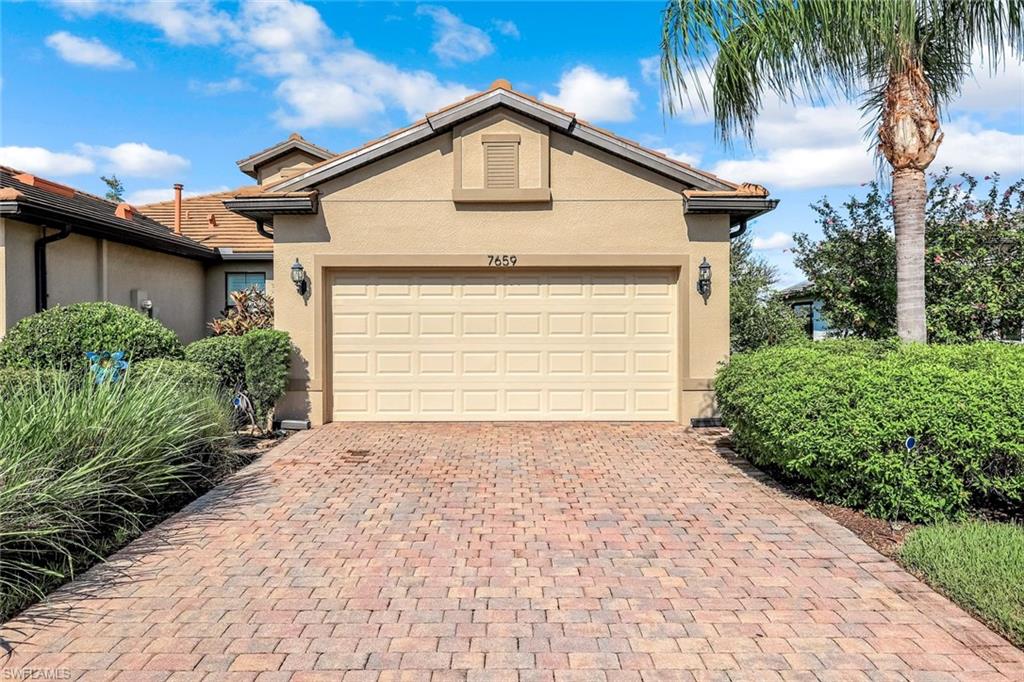 7659 Jacaranda LN