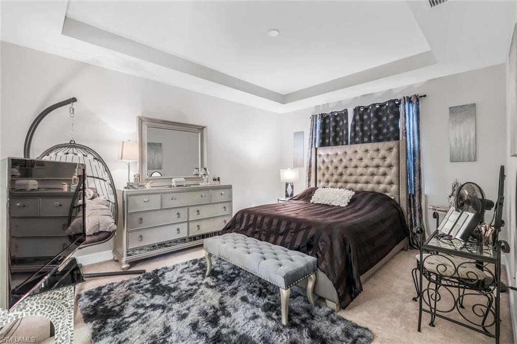 7659 Jacaranda LN