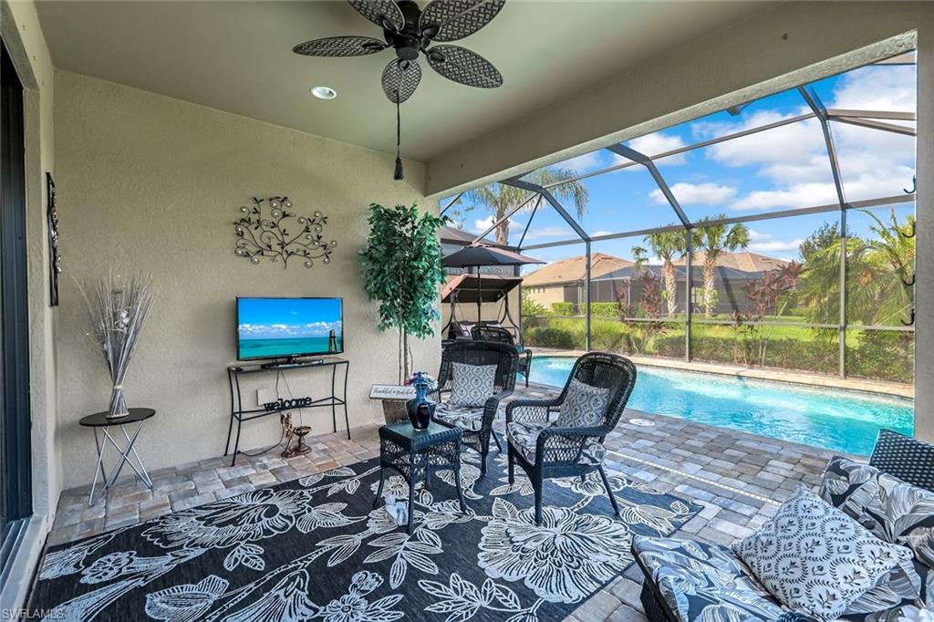 7659 Jacaranda LN