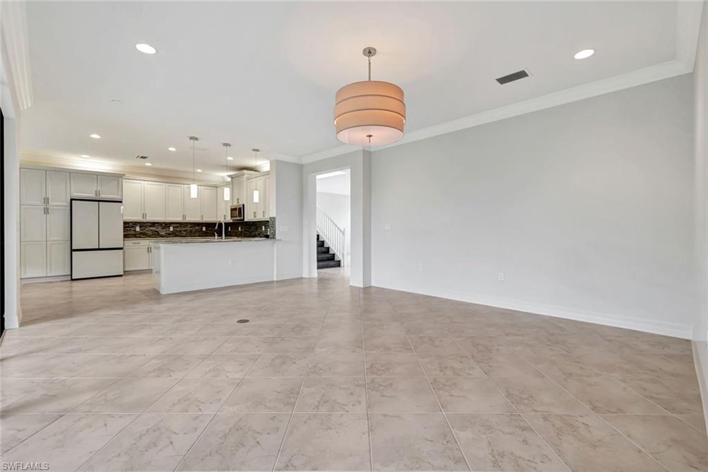 3430 Tigris LN