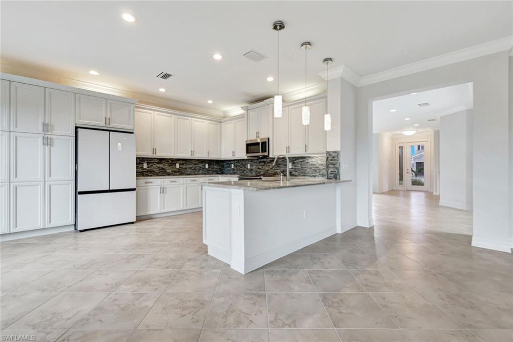 3430 Tigris LN