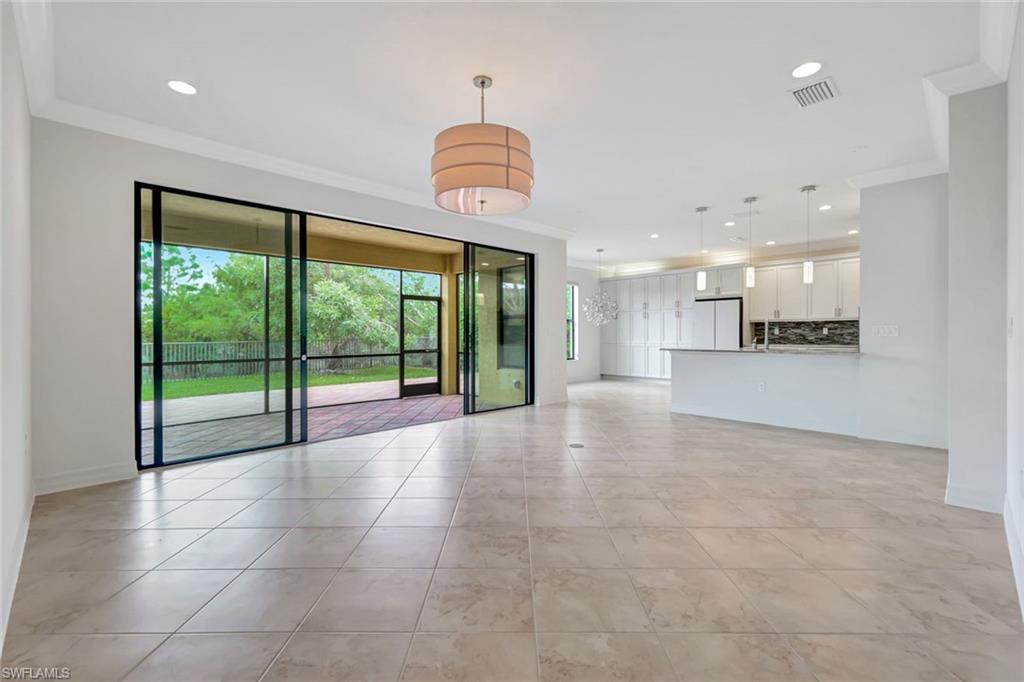 3430 Tigris LN