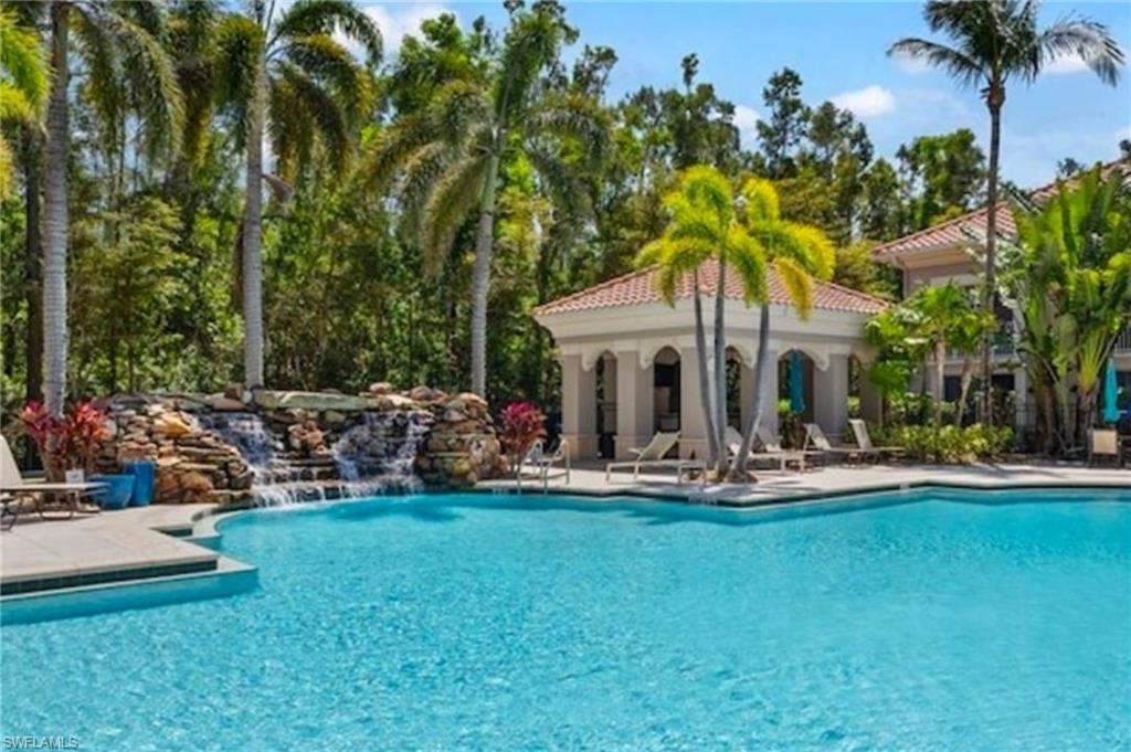 23611 Alamanda DR # 202