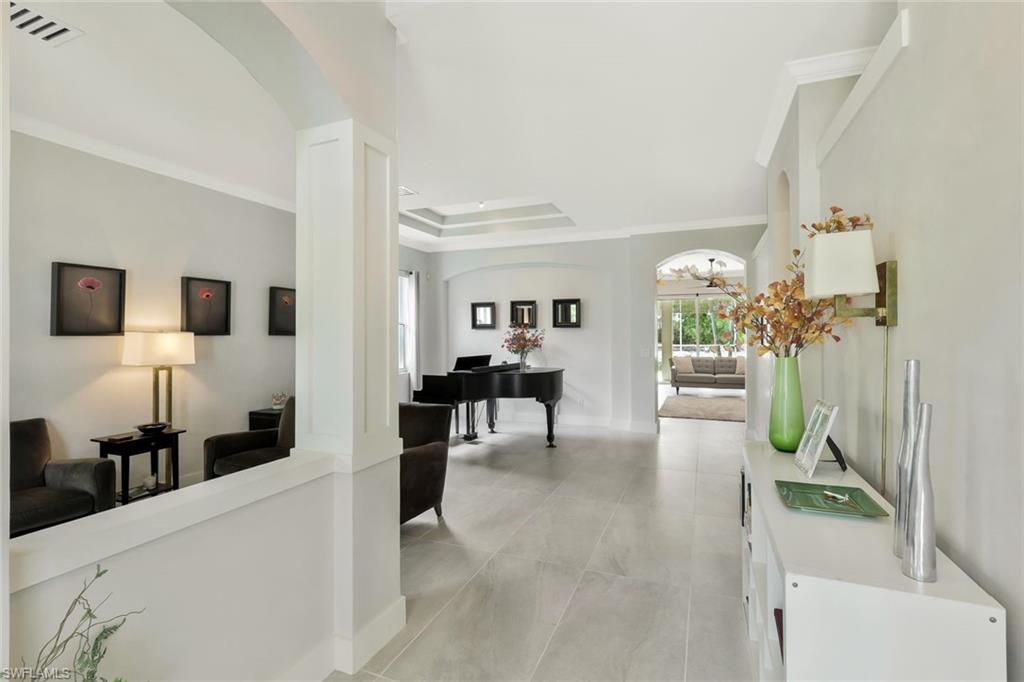 5717 Lago Villaggio WAY