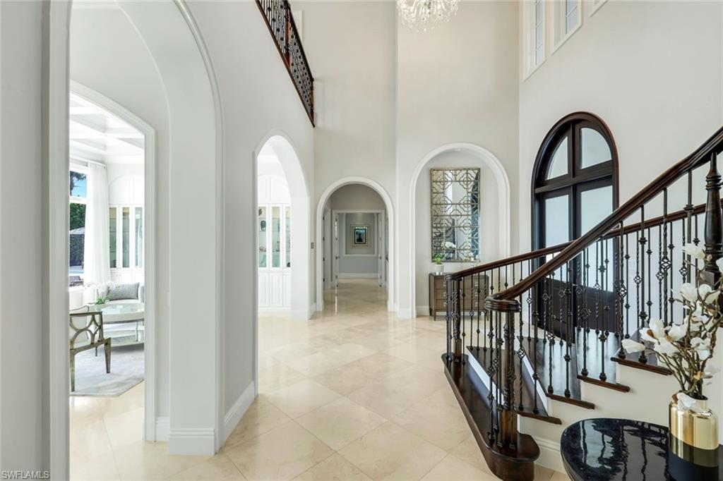2558 Escada CT