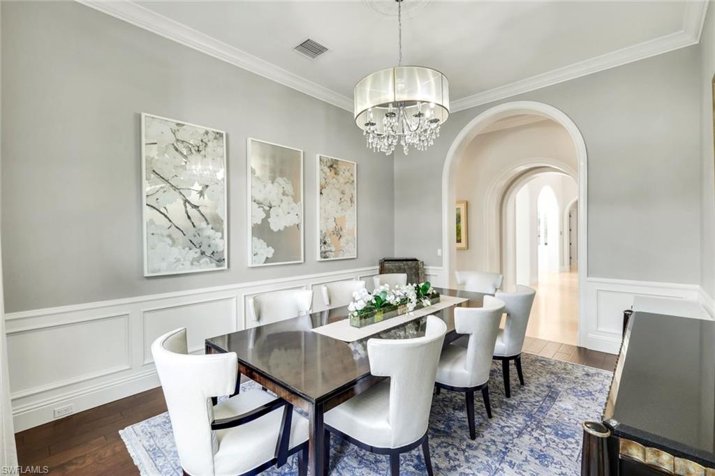 2558 Escada CT