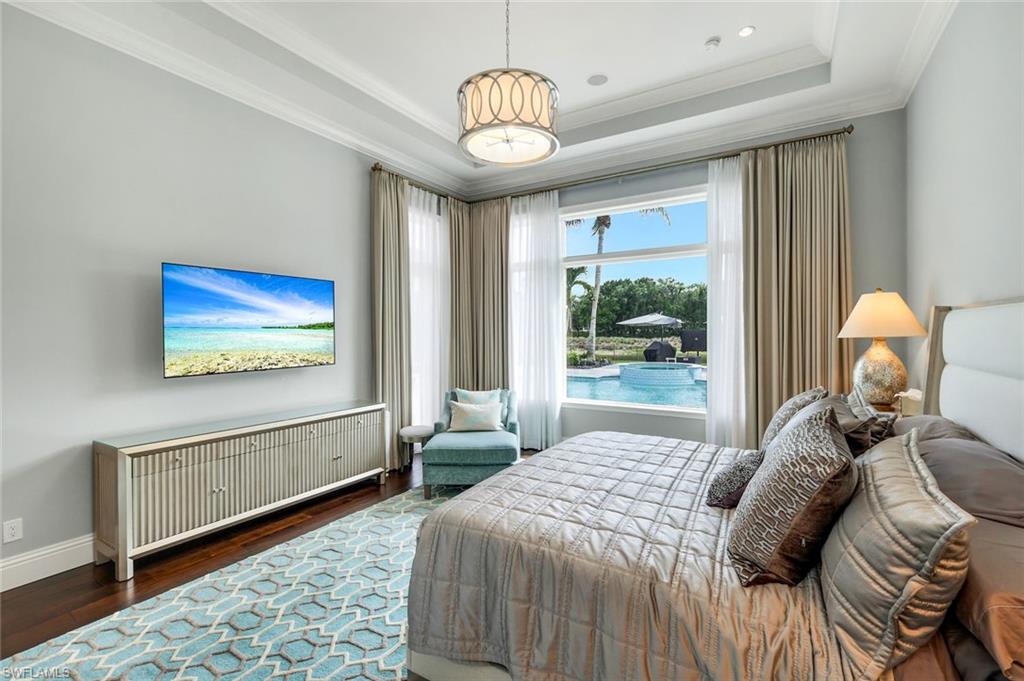 2558 Escada CT