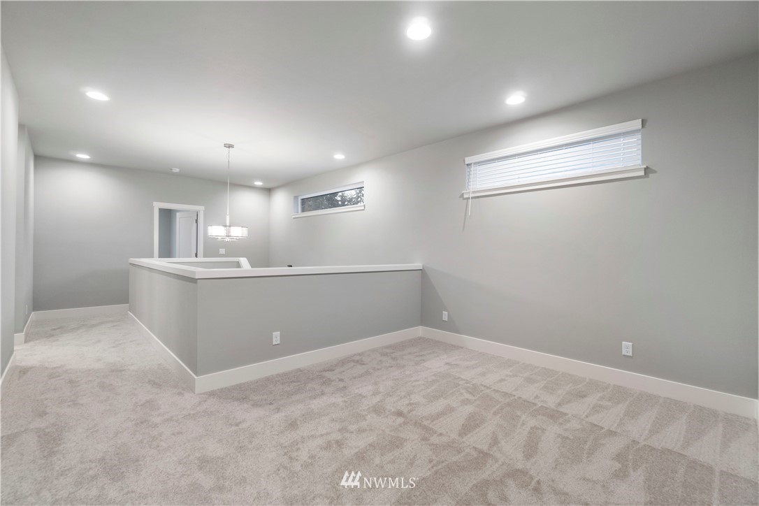 18701 128th Street E