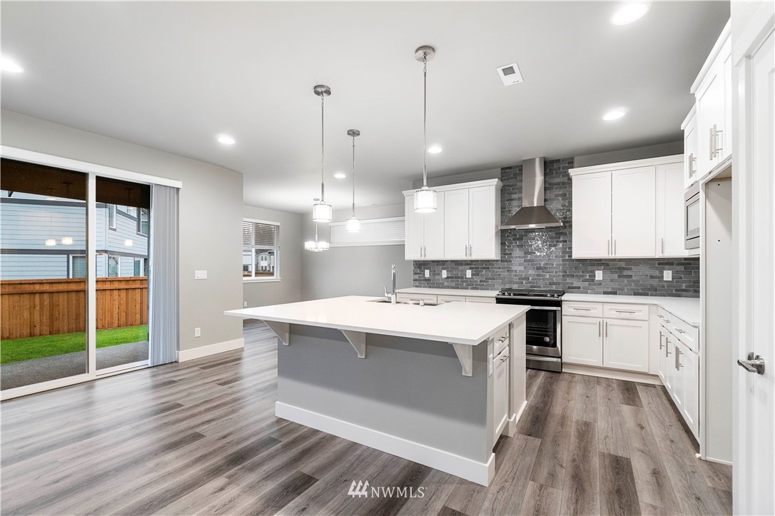 18701 128th Street E