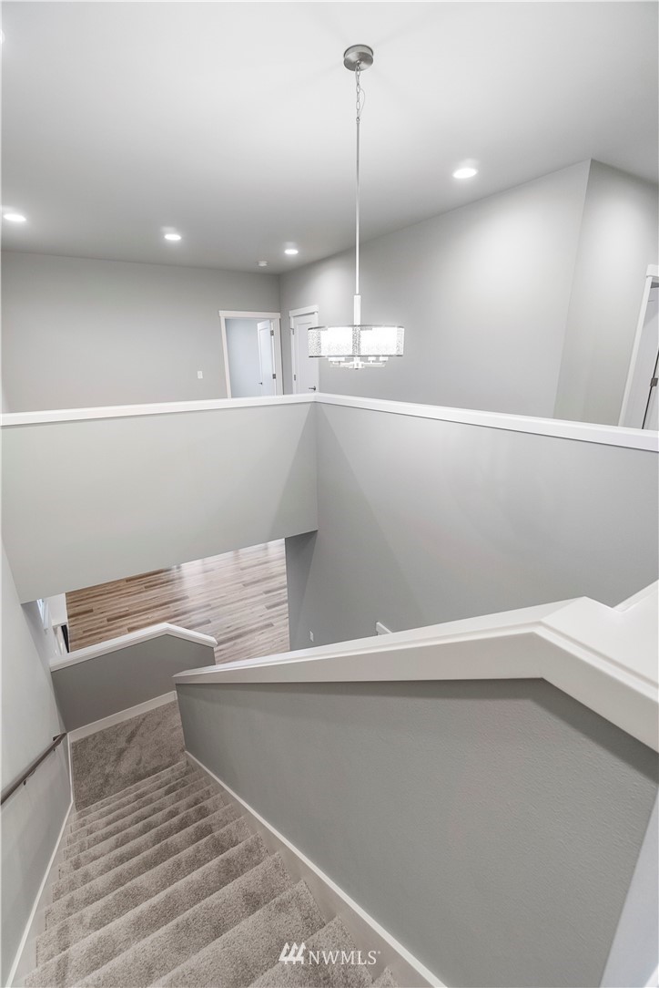 18701 128th Street E