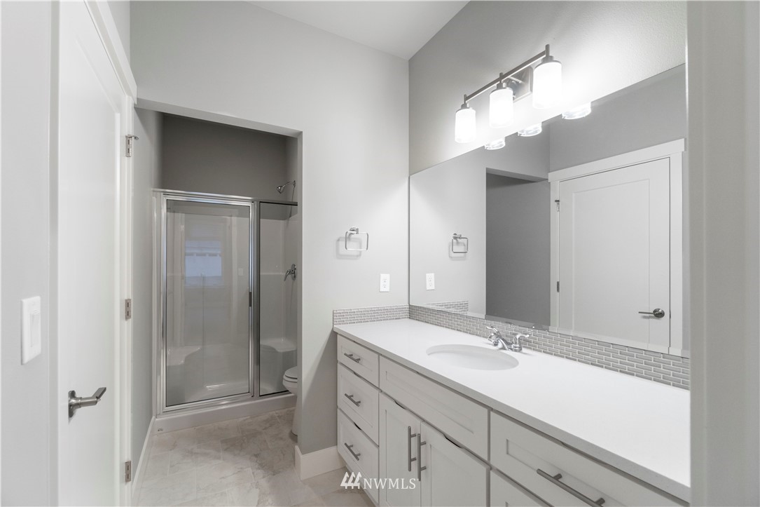 18701 128th Street E