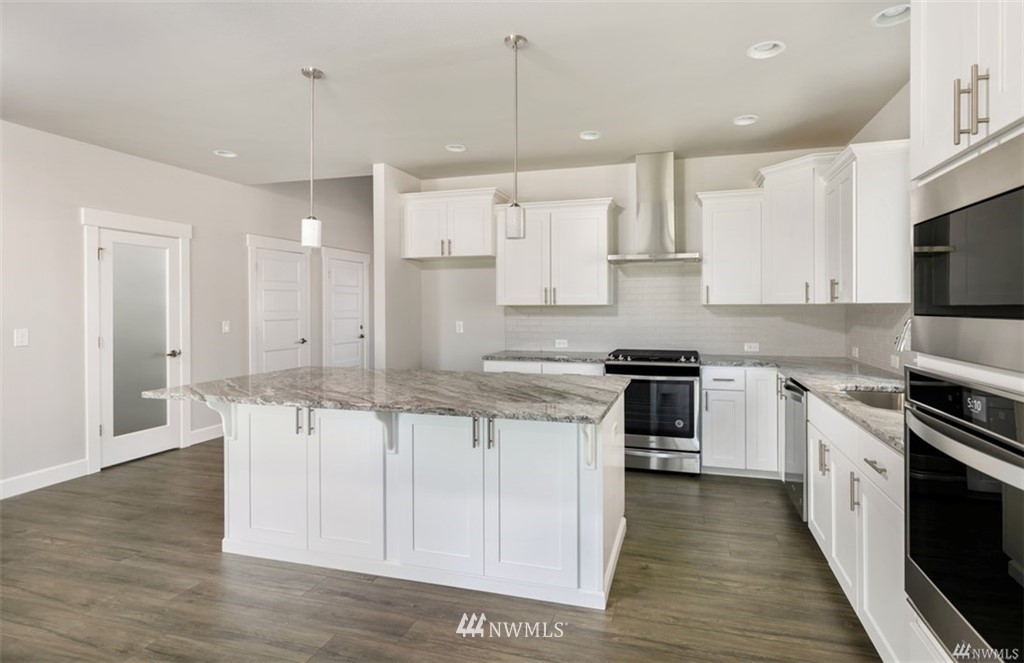 23124 62nd St E ( Lot 200 )
