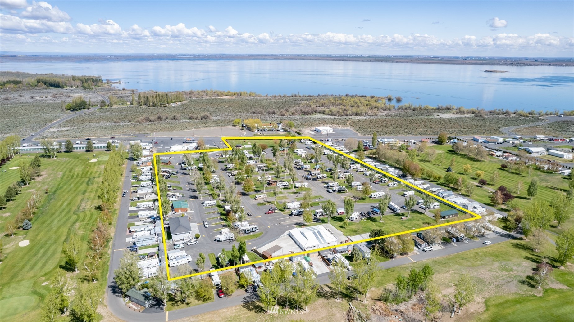 6897 E Highway 262
