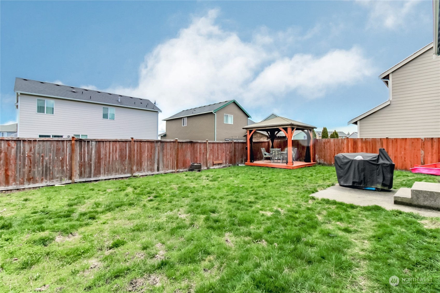 9156 Canal Road SE