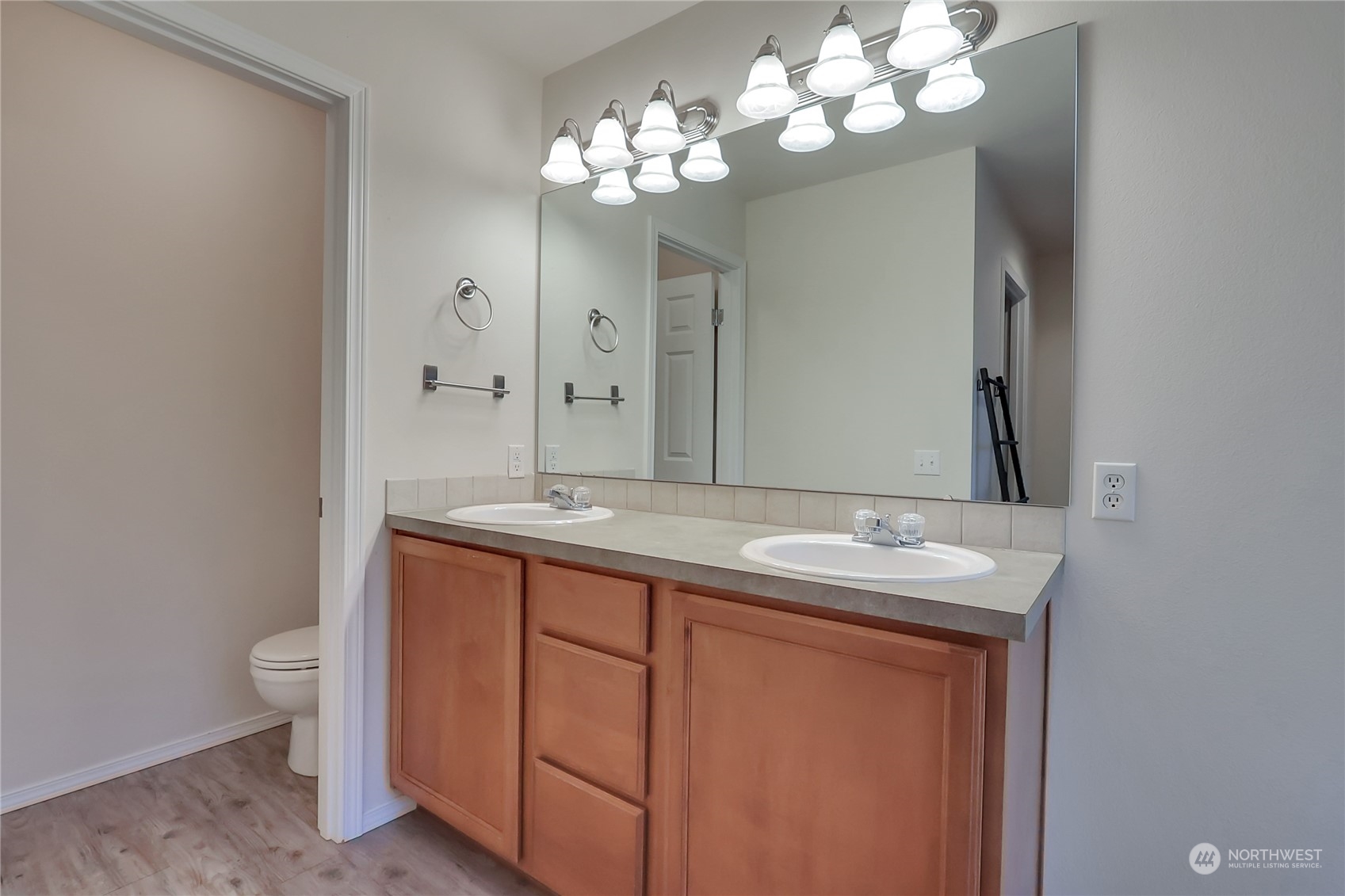 16727 129th Ave Ct E