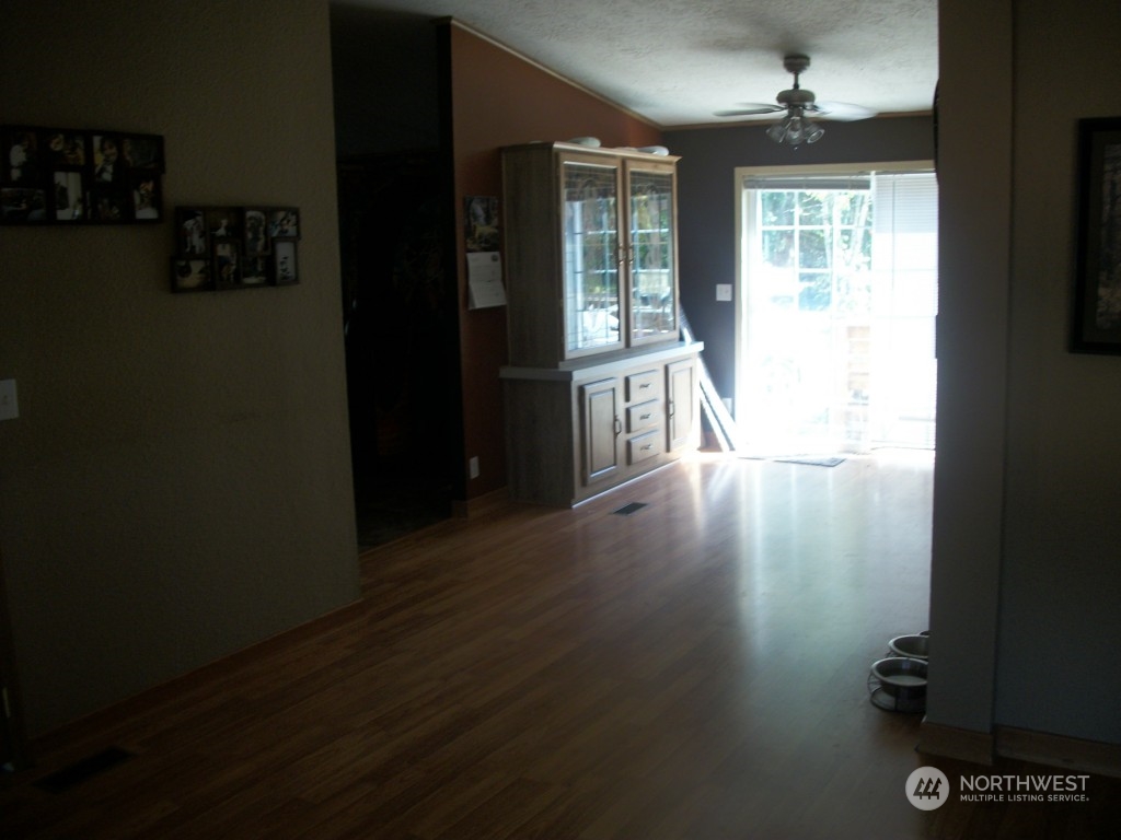 13336 prairie ridge Drive E