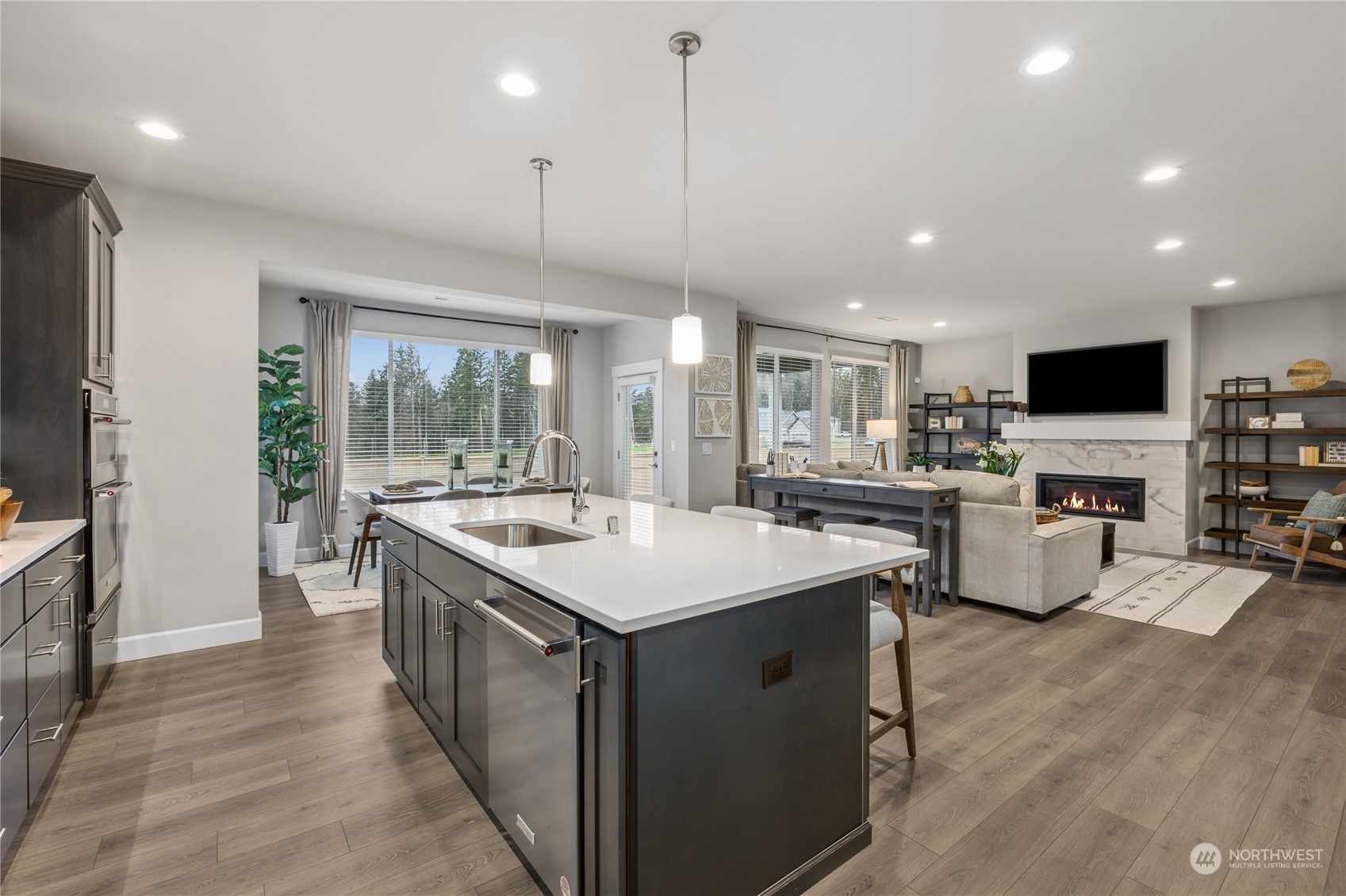 6103 229th Ave E #248