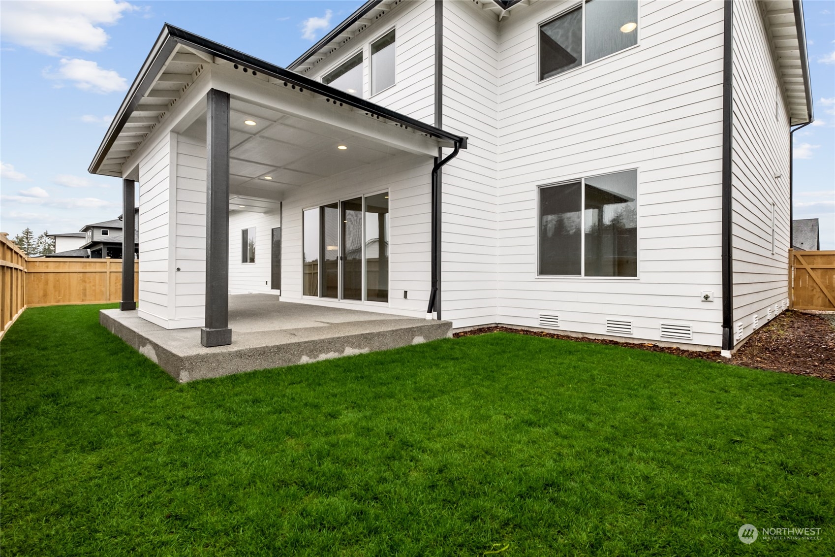 6107 229th Ave E #247