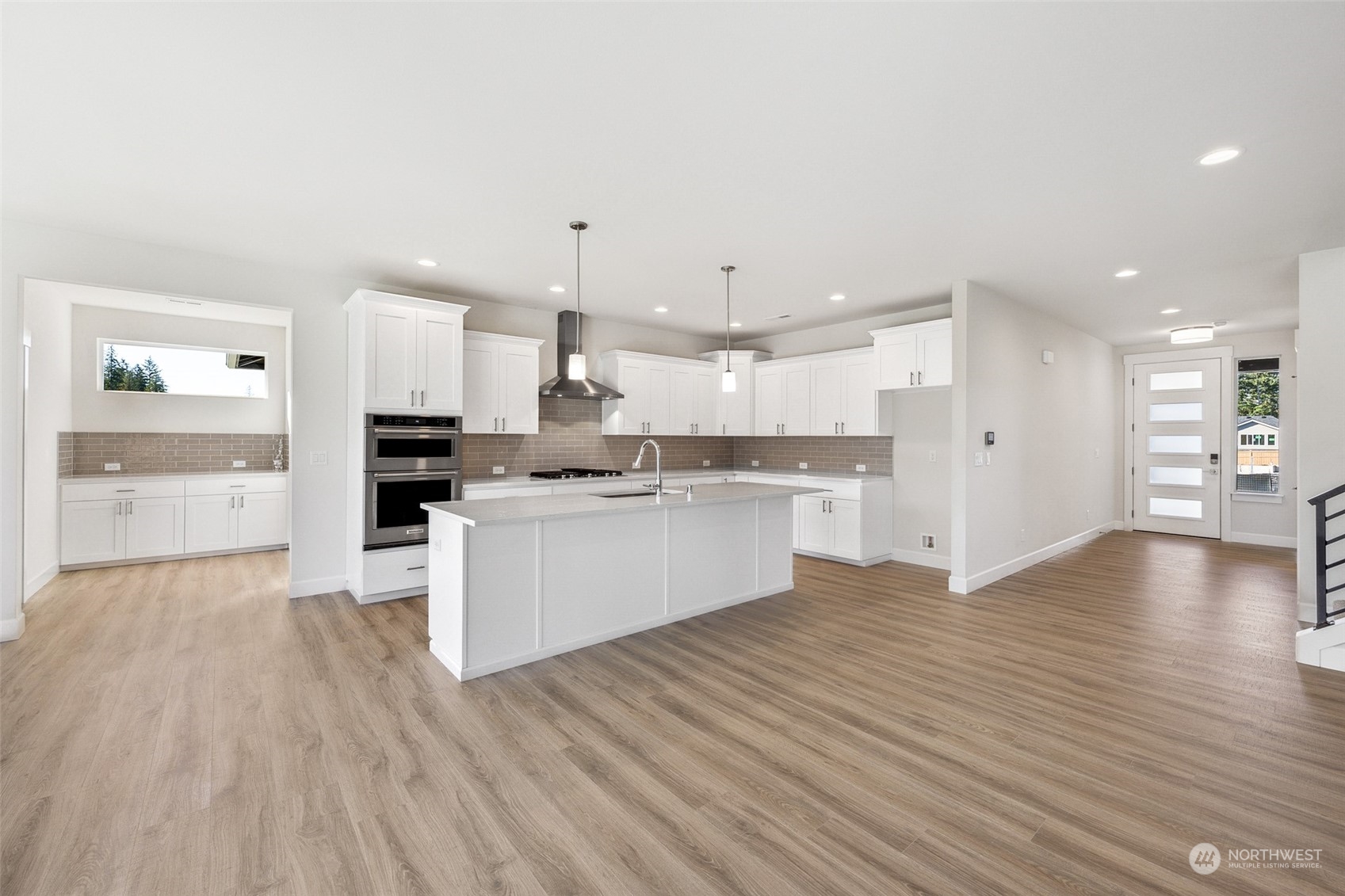 6015 229th Ave E #250