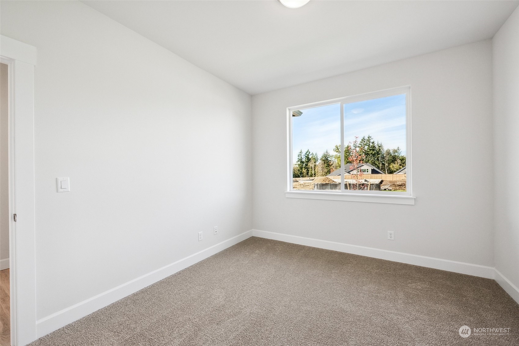 6015 229th Ave E #250