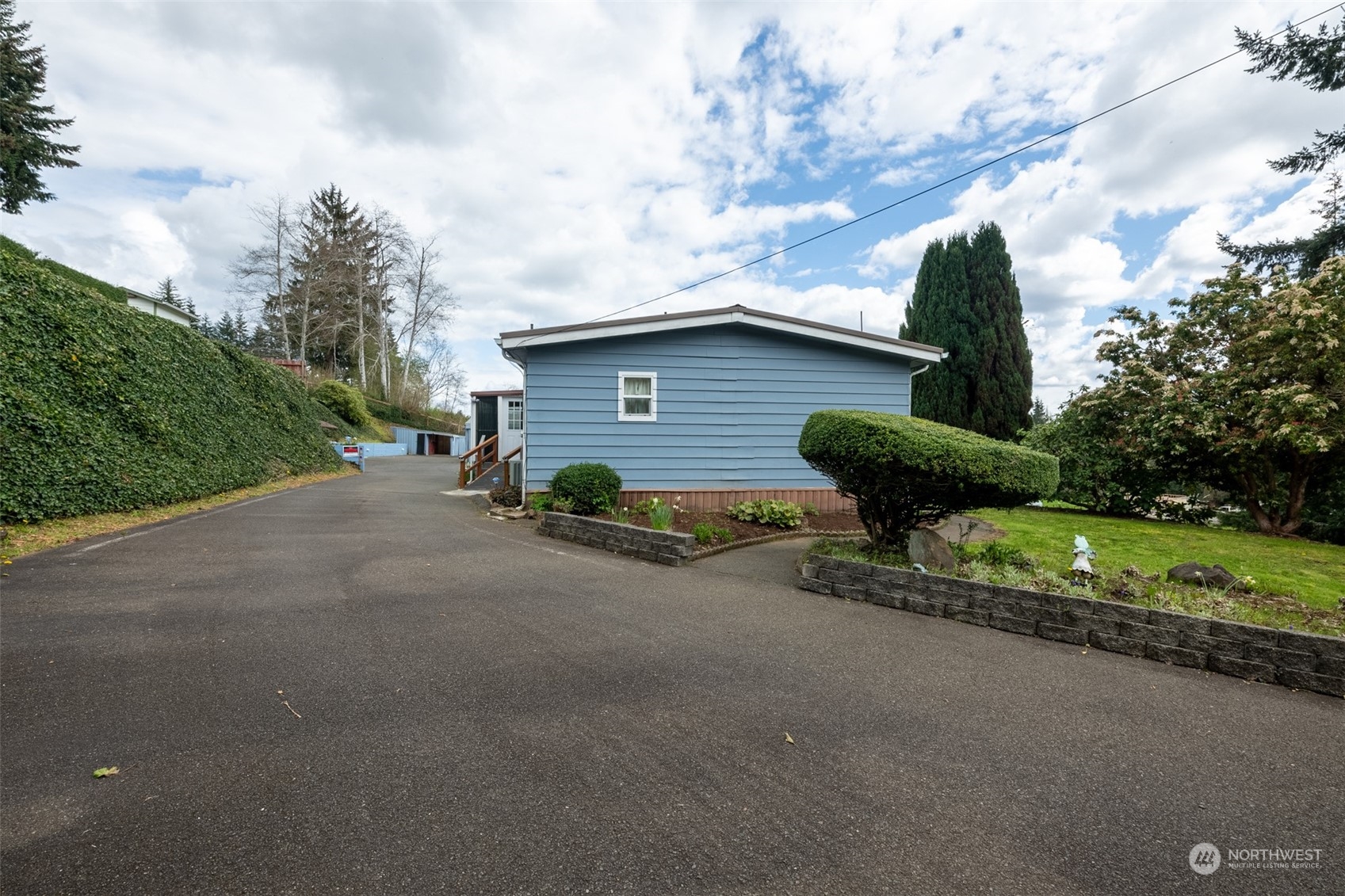 11 Jewel Lane