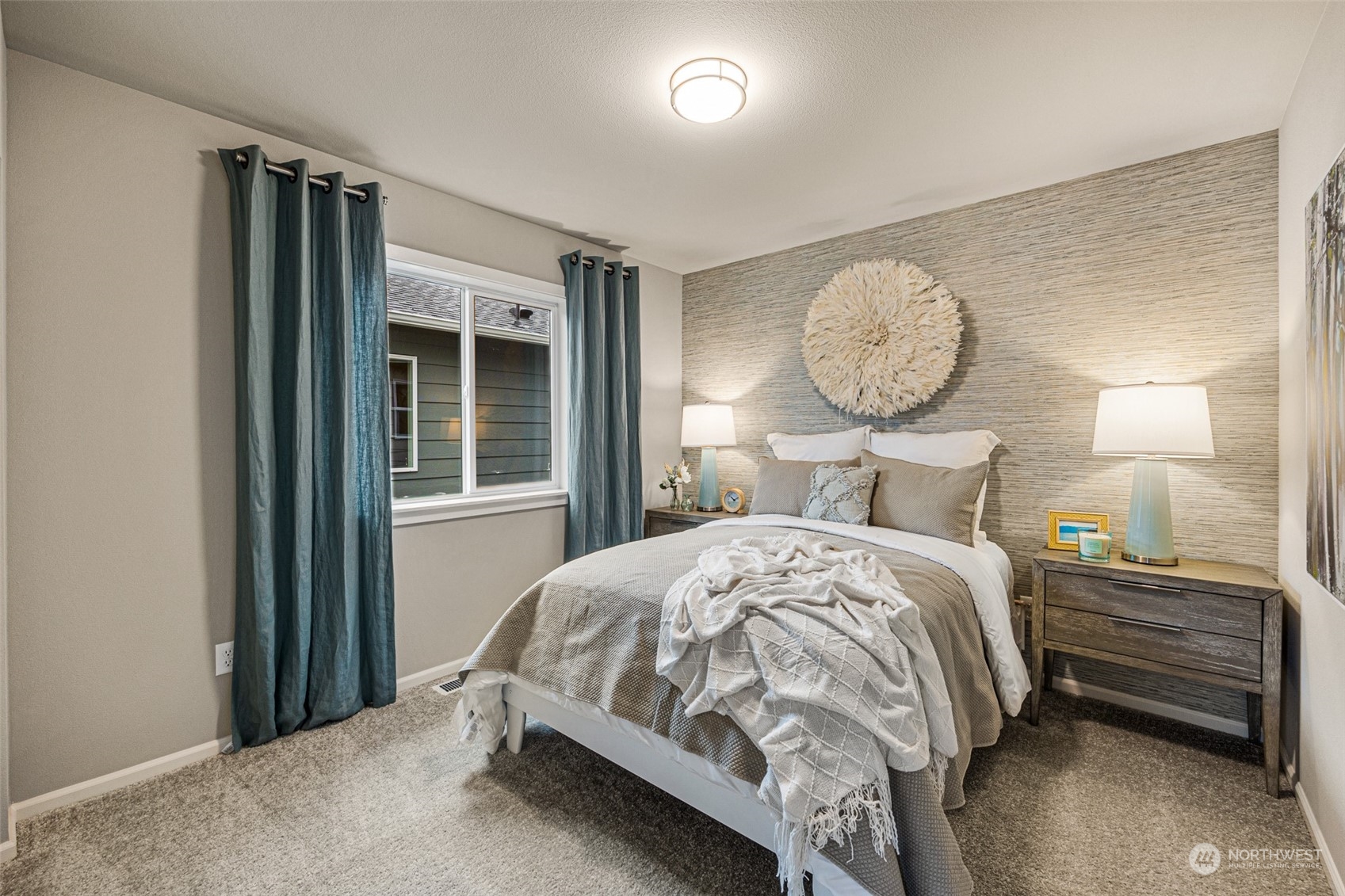 3031 (Lot 12) 6th Avenue NE