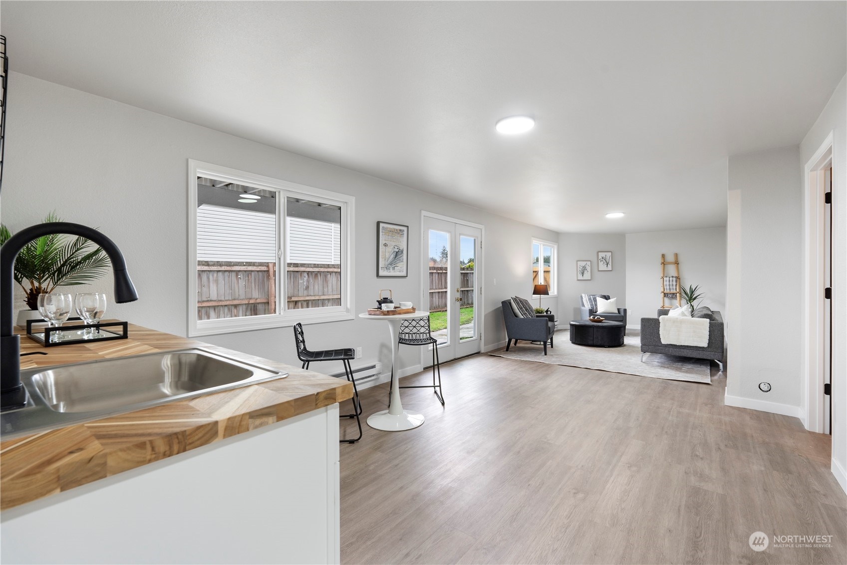 3915 Commencement Bay Drive