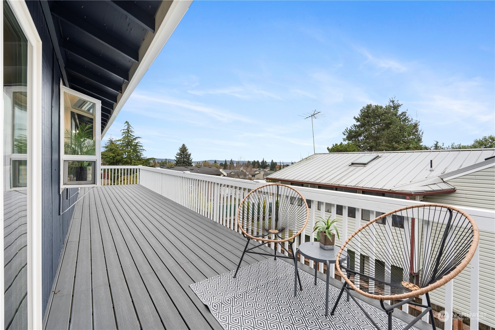 3915 Commencement Bay Drive