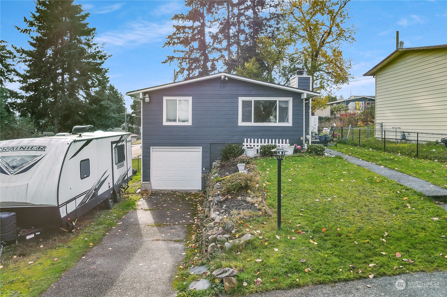 1130 E 61st Street Tacoma Wa Us 98404 Nwm2313140