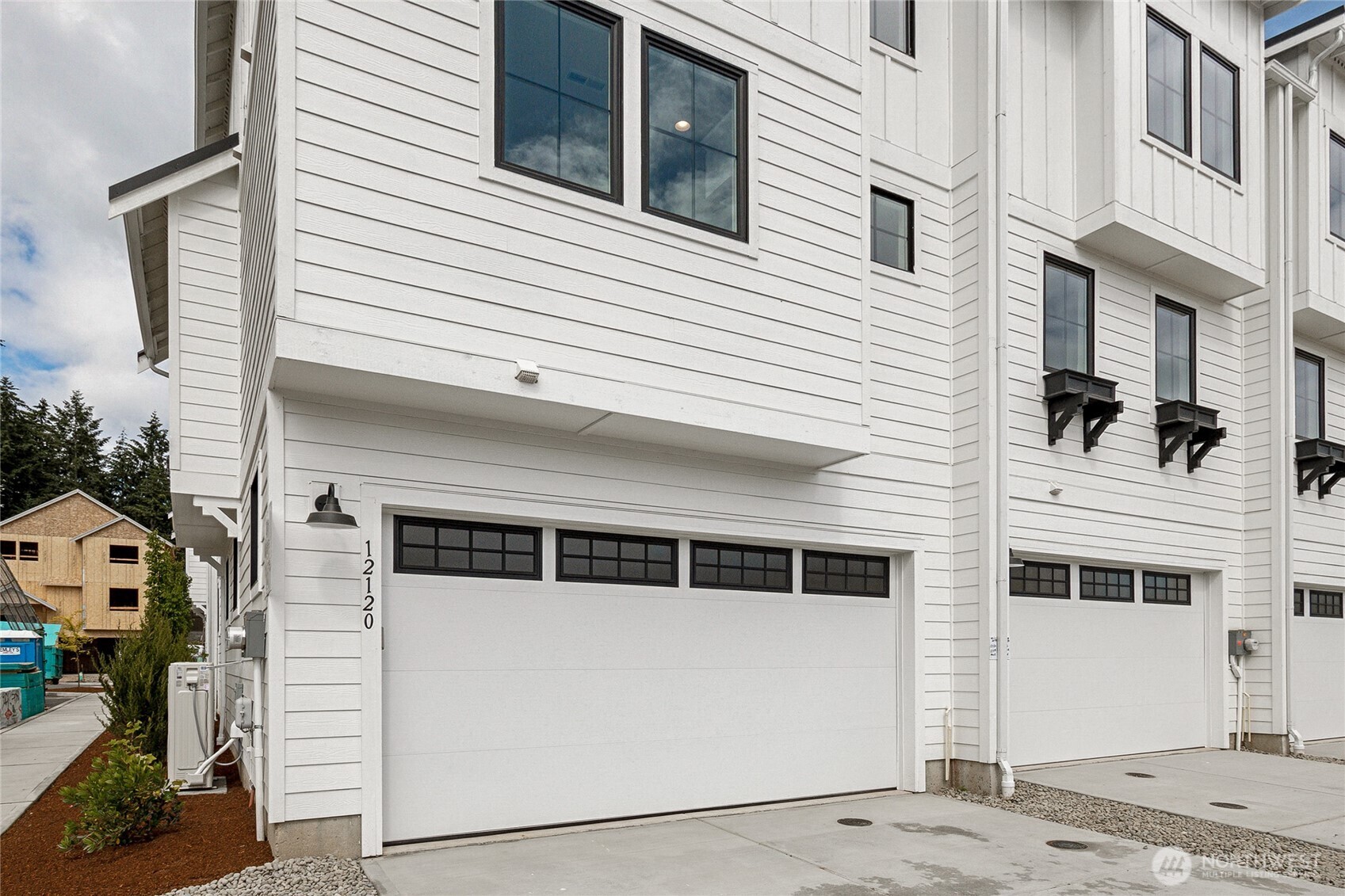 12123 127th Avenue Ct E #95