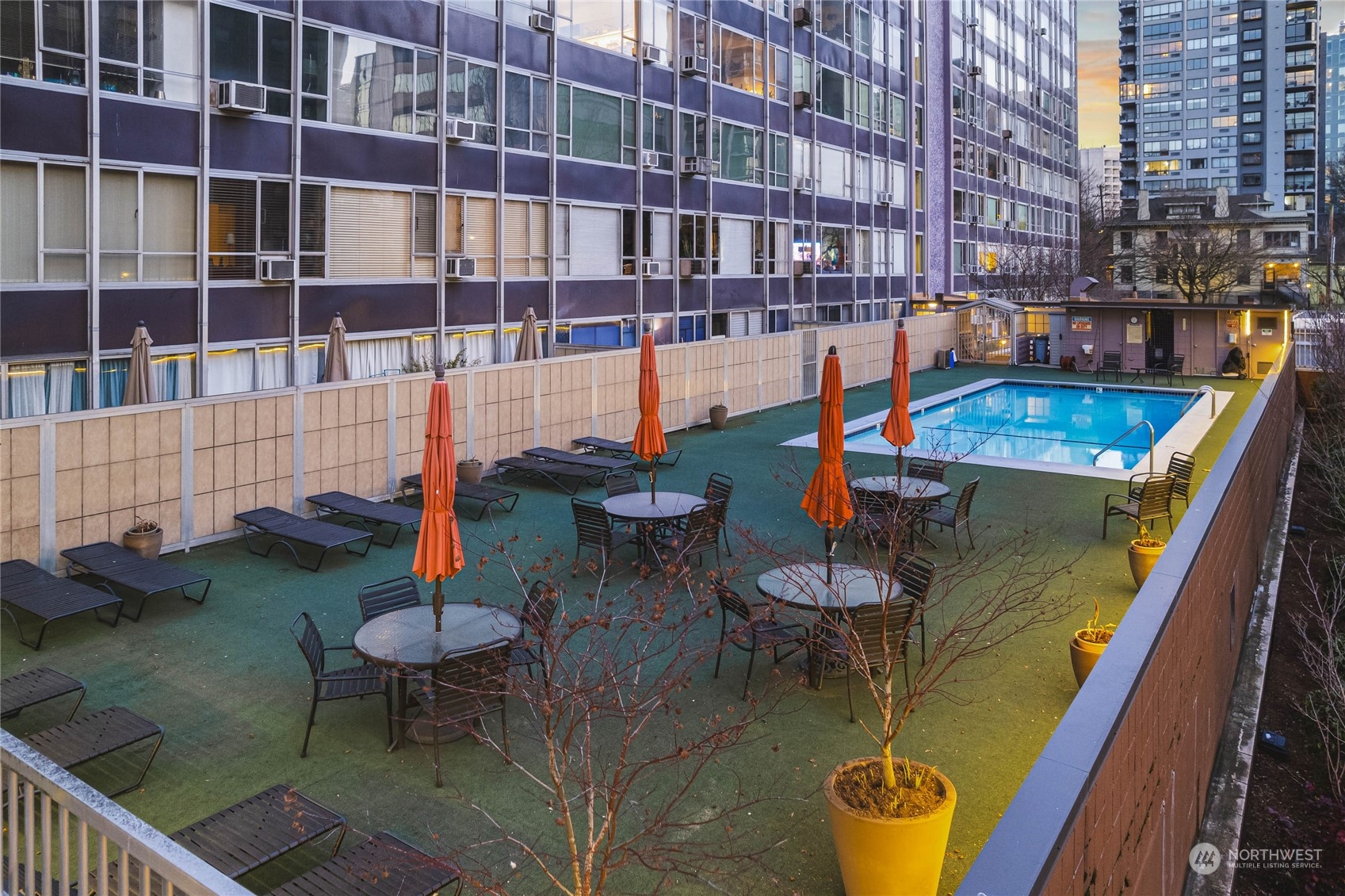 1221 Minor Avenue Unit: 608