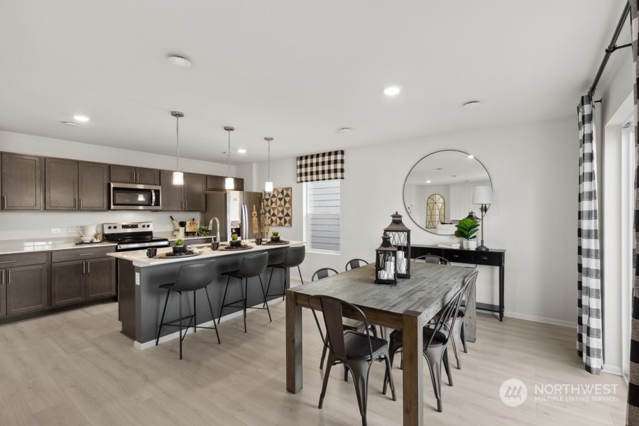3019 (Lot 10) 6th Avenue NE