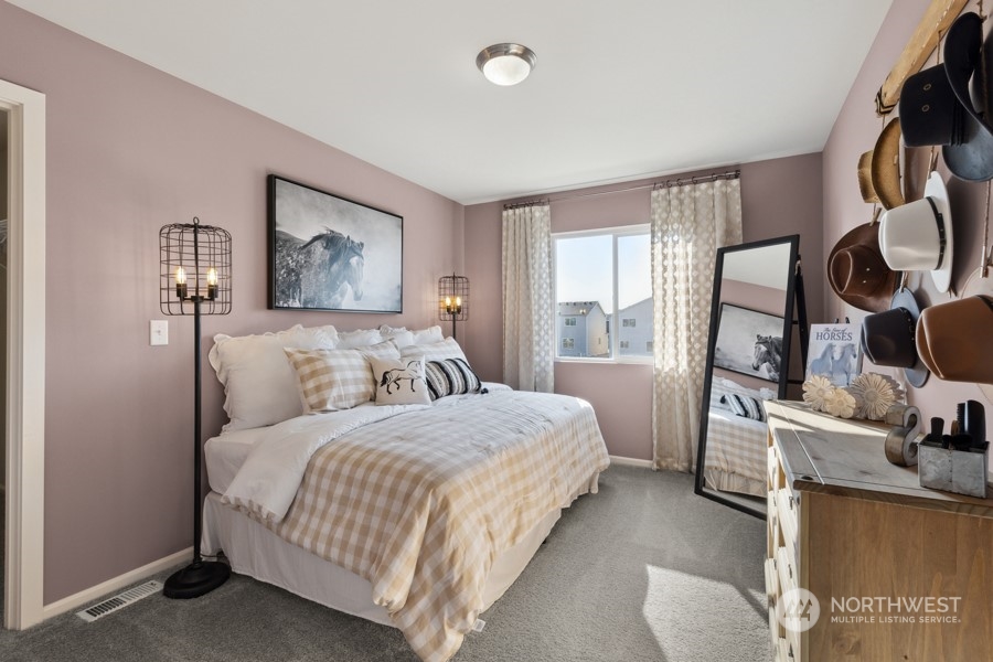 3019 (Lot 10) 6th Avenue NE