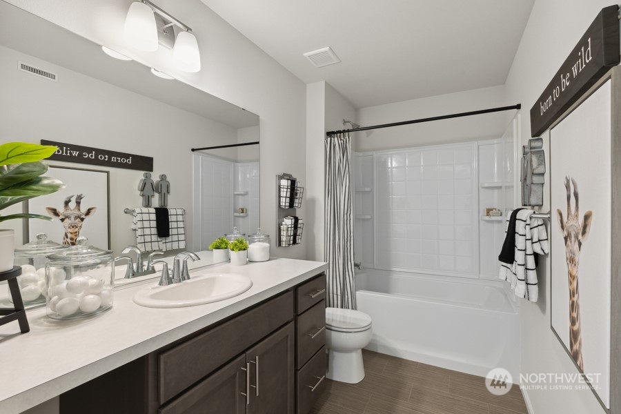 3019 (Lot 10) 6th Avenue NE