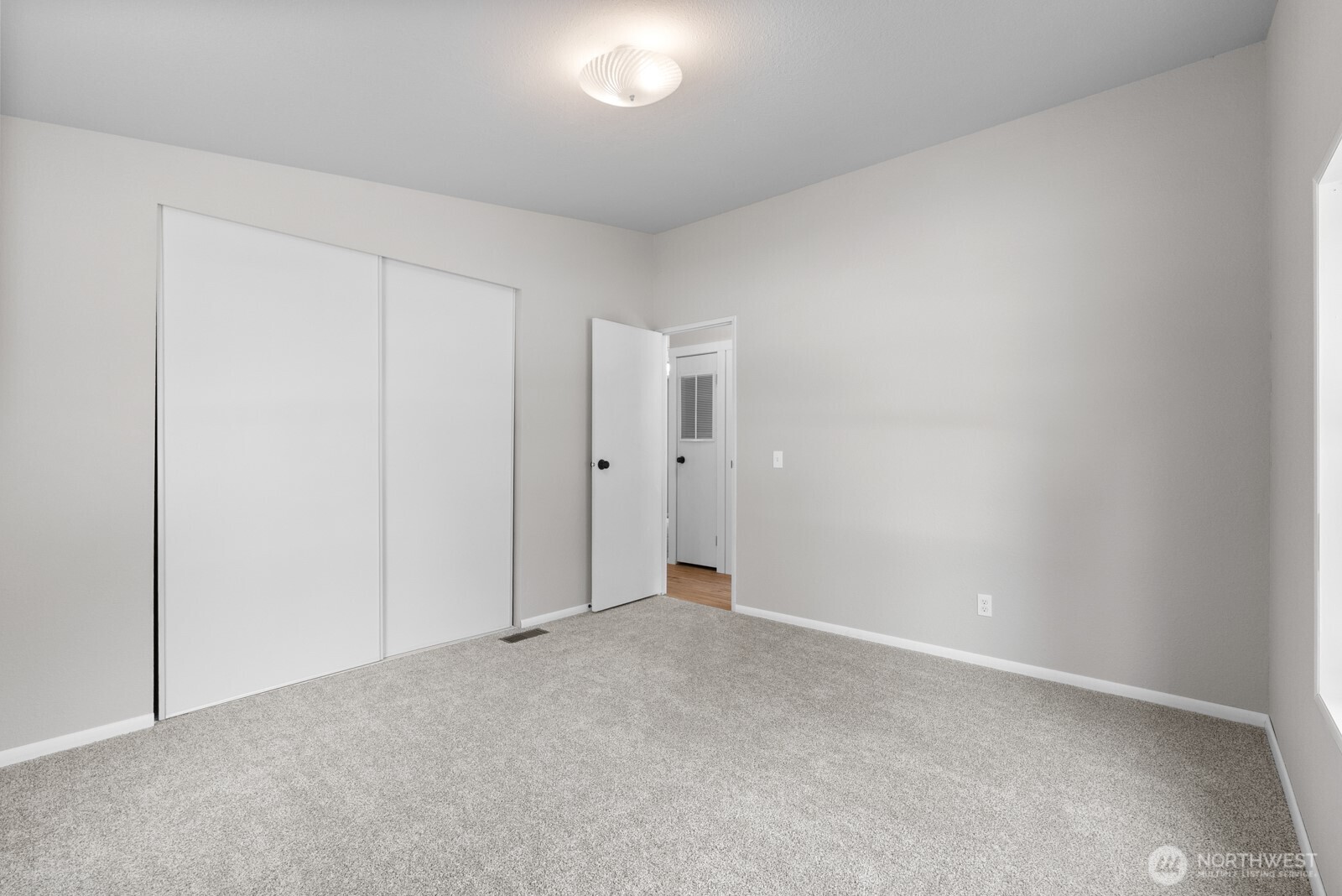 178 Mt Rainier Drive