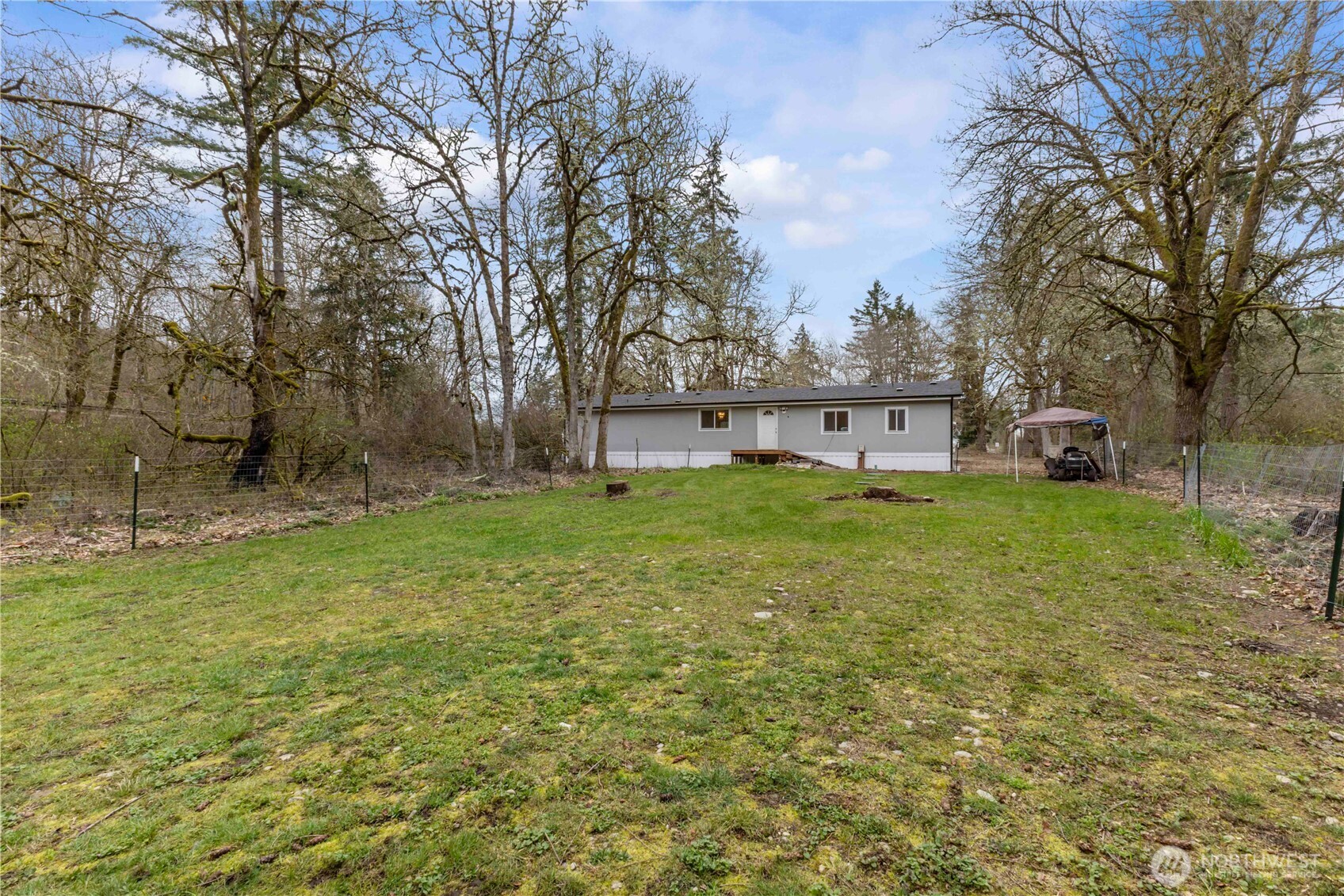 11248 Morris Road SE