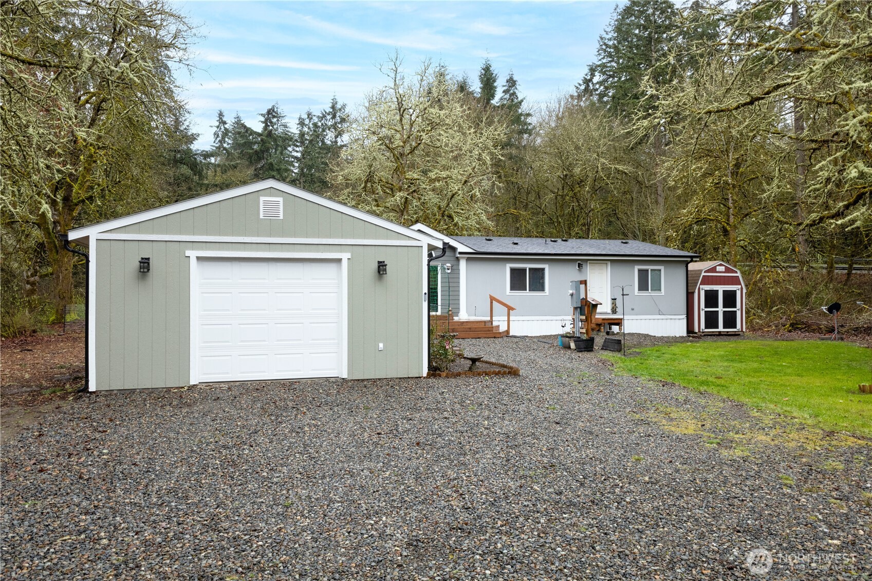 11248 Morris Road SE