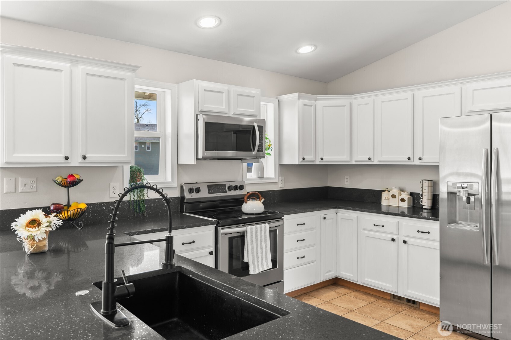 1218 E 57th Street