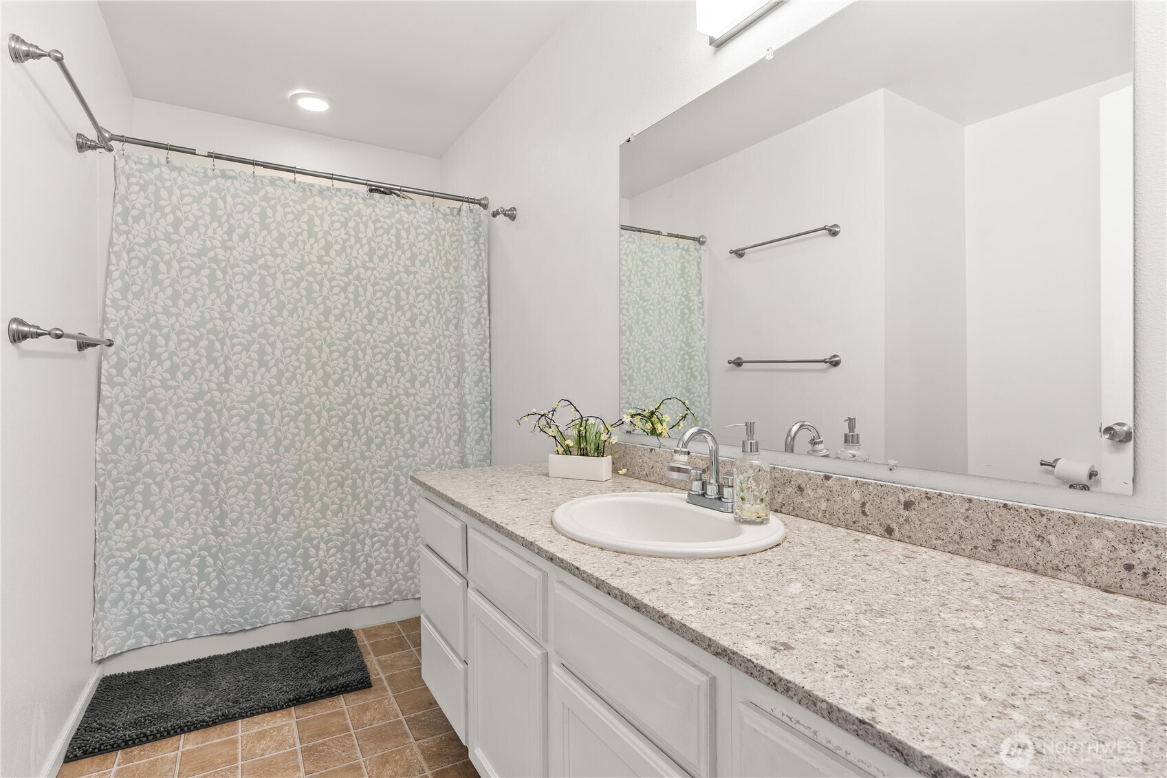 1218 E 57th Street