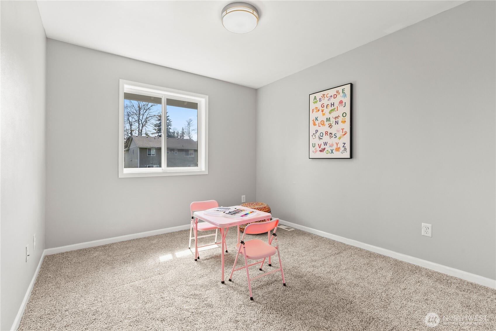 1218 E 57th Street