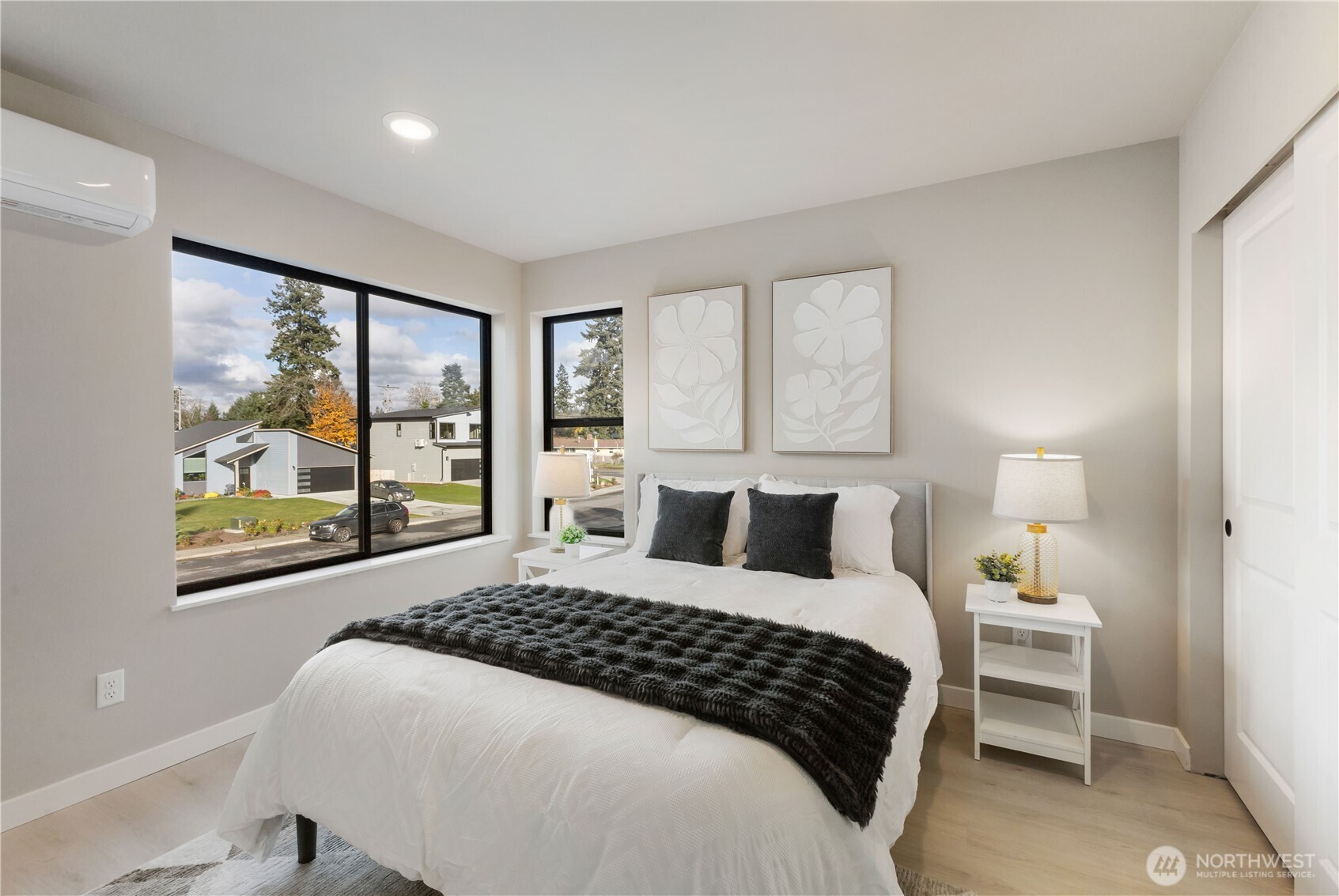 910 104th Street Ct S