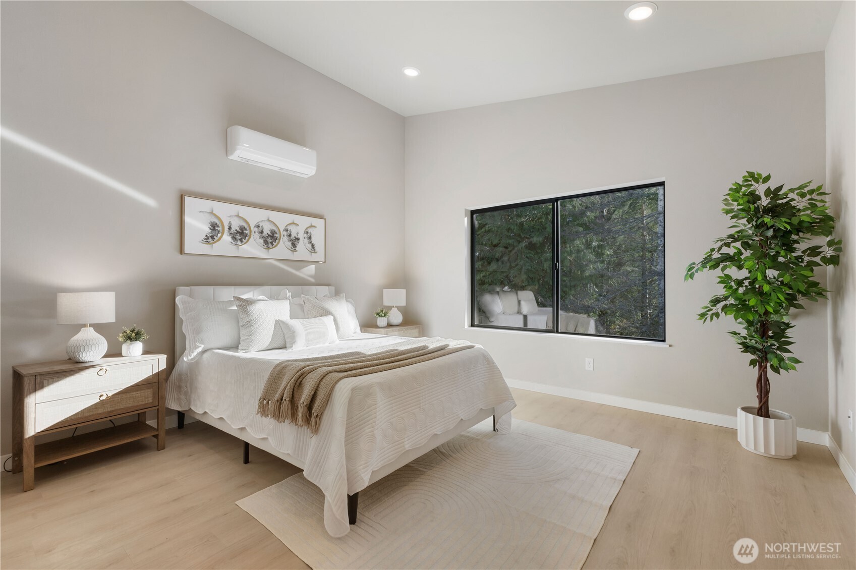 910 104th Street Ct S