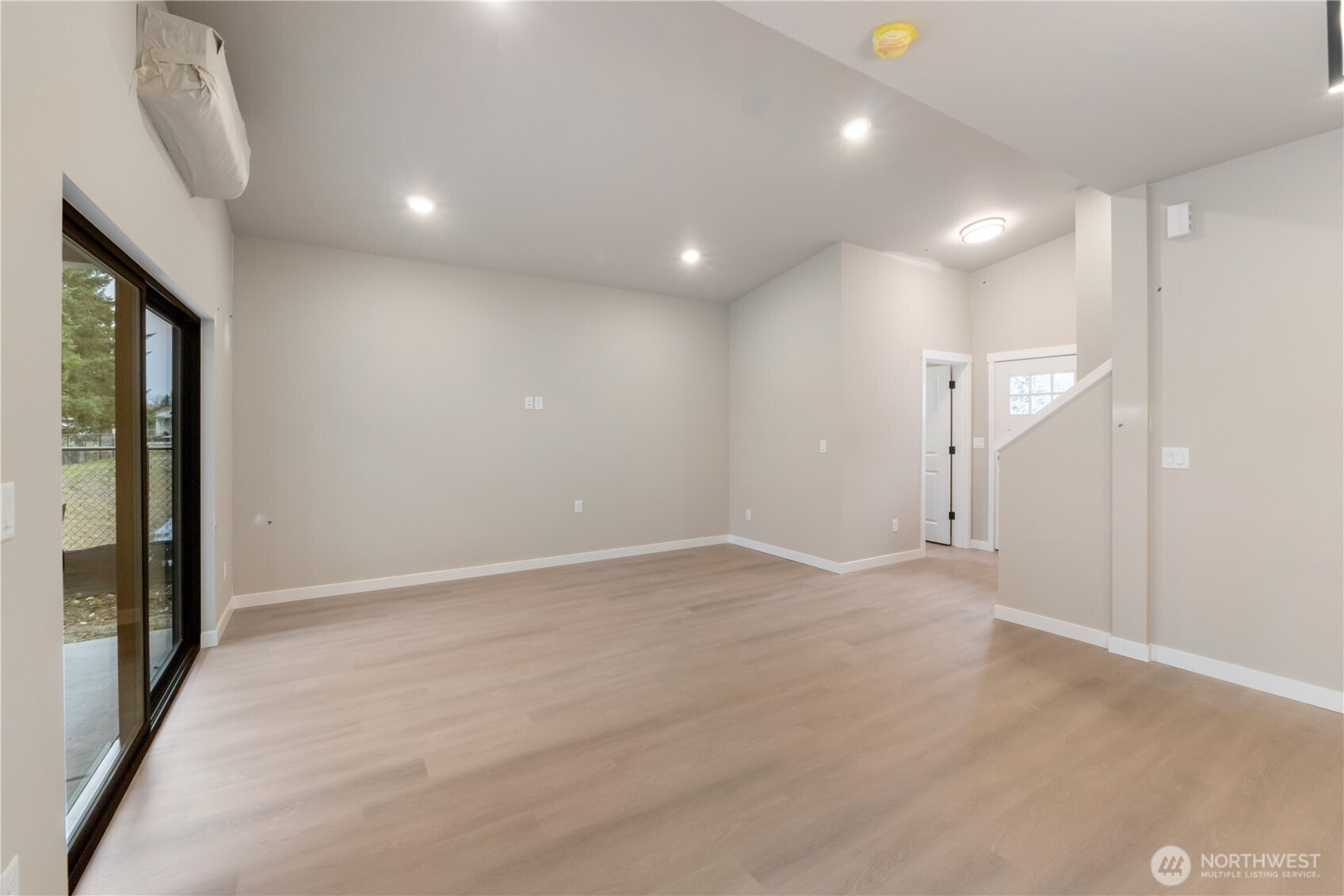 910 104th Street Ct S