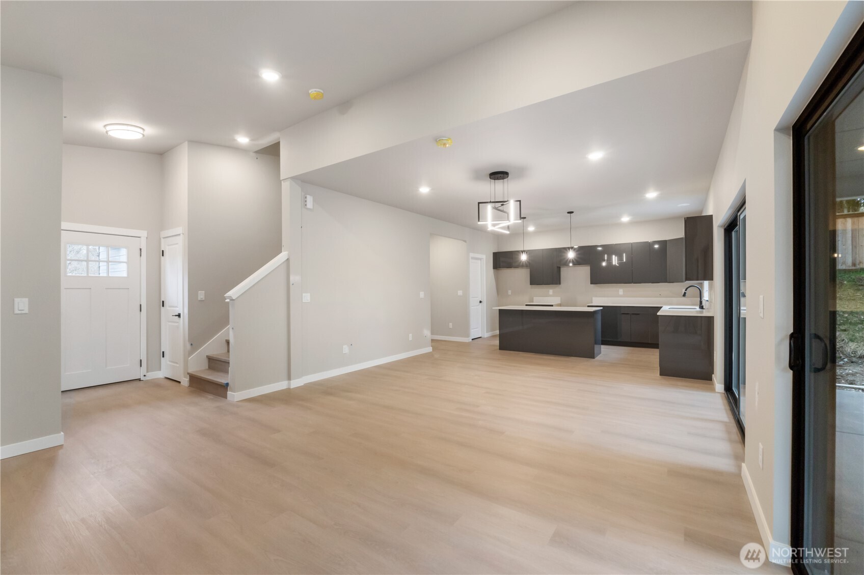 910 104th Street Ct S