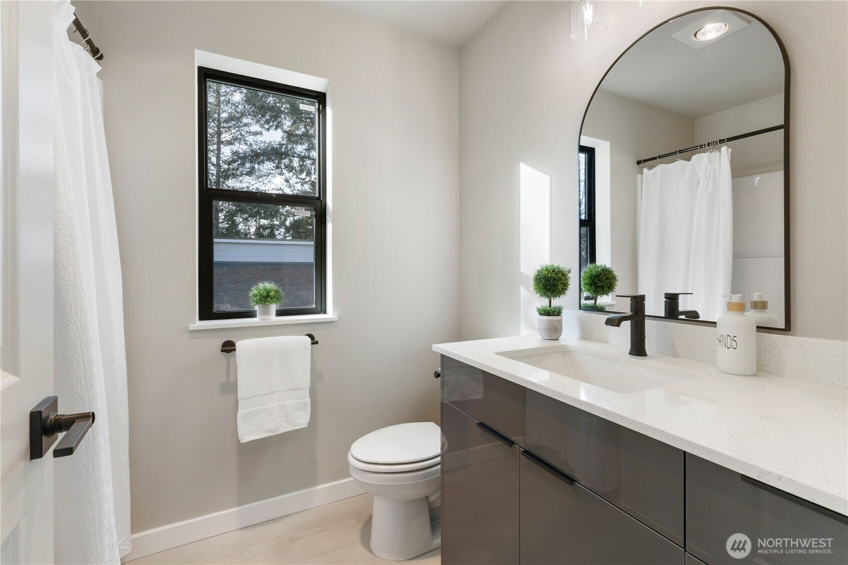 910 104th Street Ct S